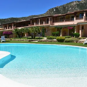 3* Hotel Su Giganti